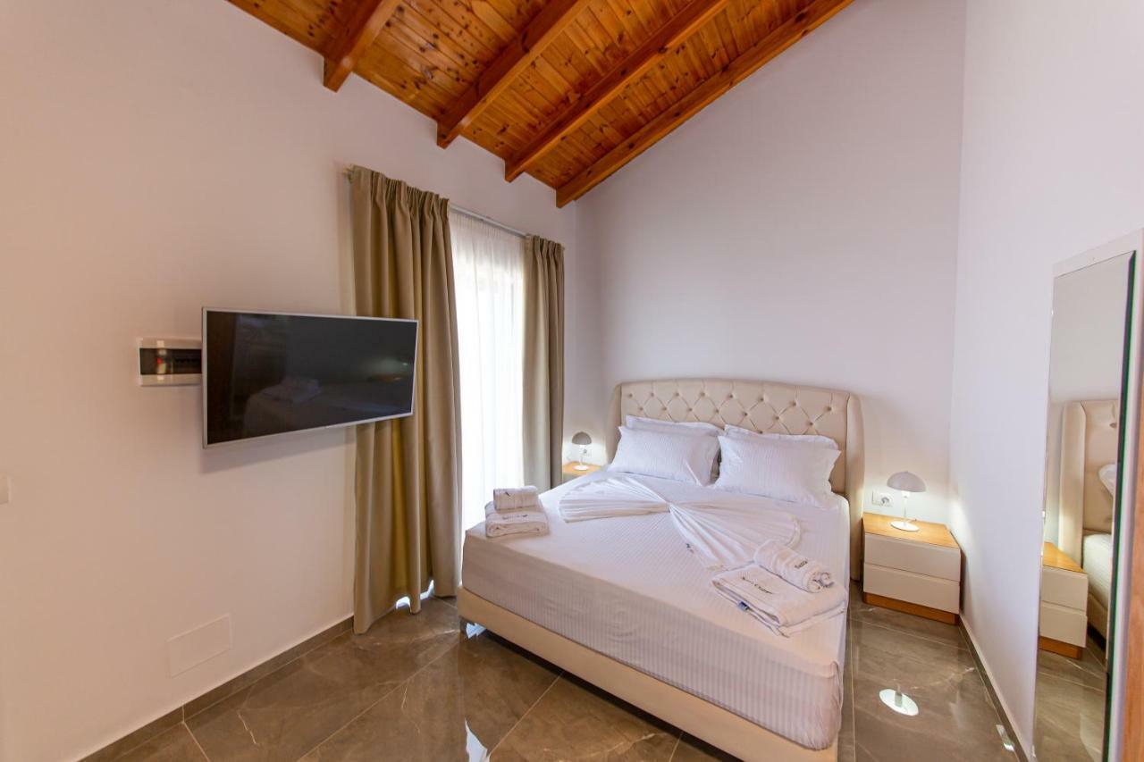 Santa Oliva Suites Ксамил Экстерьер фото