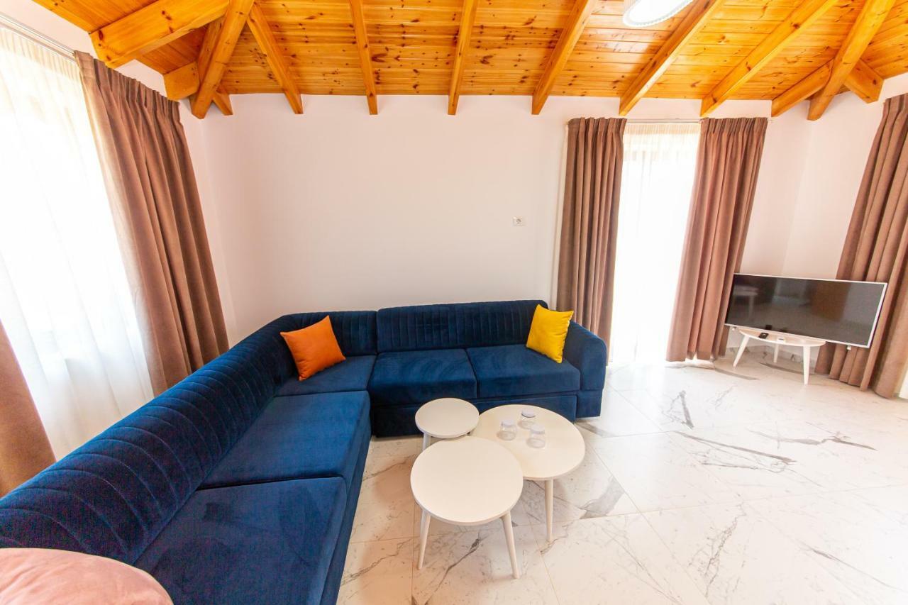 Santa Oliva Suites Ксамил Экстерьер фото
