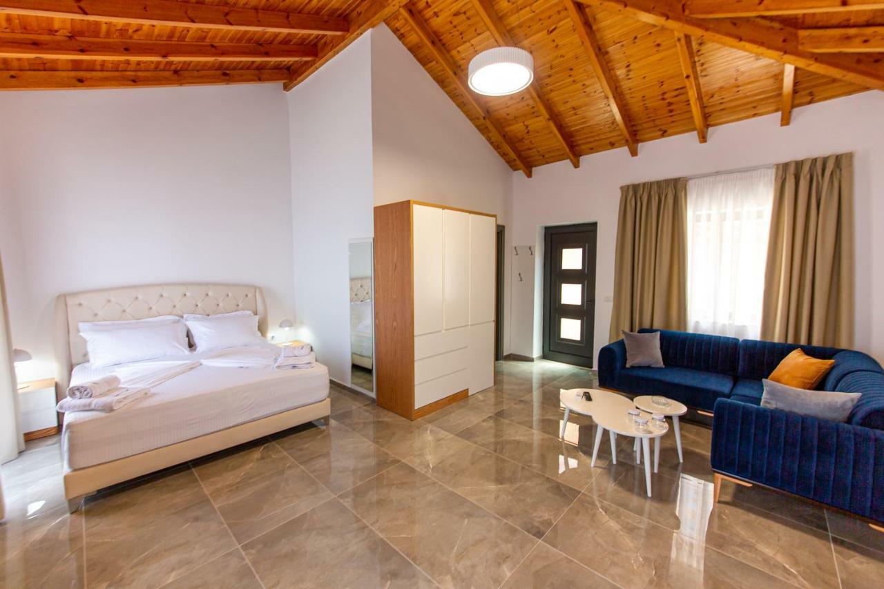 Santa Oliva Suites Ксамил Экстерьер фото