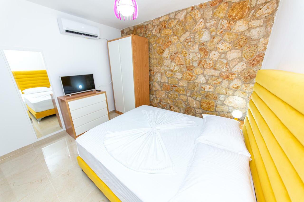 Santa Oliva Suites Ксамил Экстерьер фото
