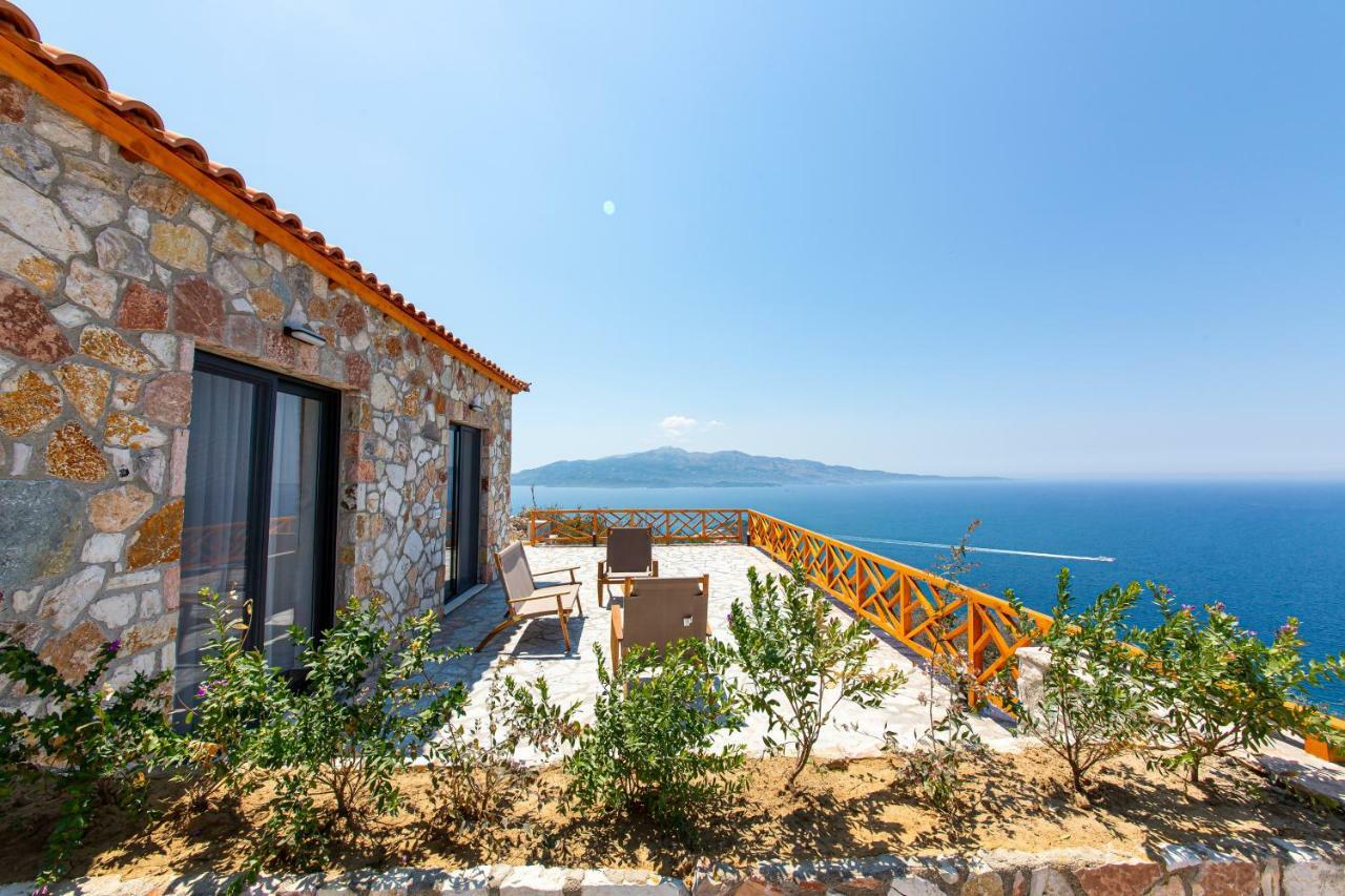 Santa Oliva Suites Ксамил Экстерьер фото