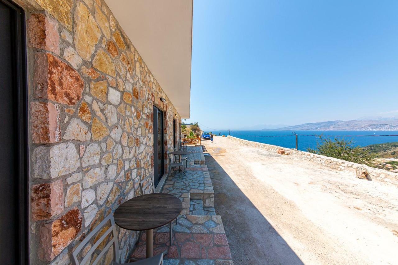 Santa Oliva Suites Ксамил Экстерьер фото